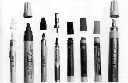 Some examples of graffiti markers : Graffiti supplies